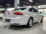 Photo 6 - Volkswagen Lamando