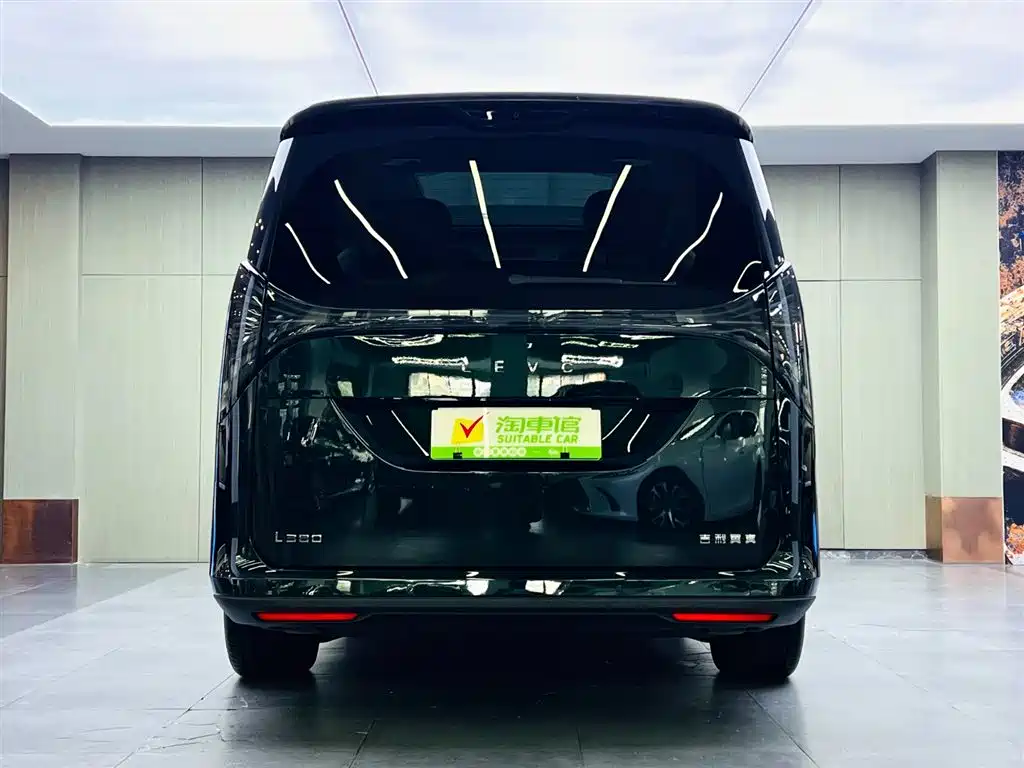 Geely Galaxy Yizhen L380 2025 805km Collector's Edition 4WD фото 5