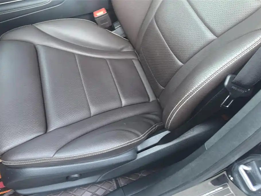 Mercedes-Benz GLC 2020 Facelift GLC 300 L 4MATIC Dynamic фото 9