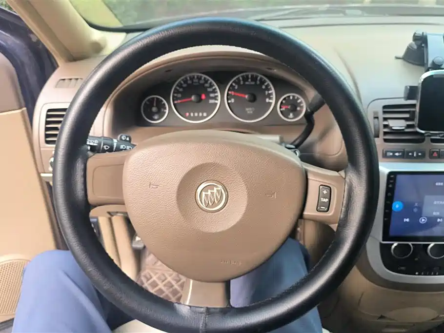 Buick GL8 2013 2.4L Classic фото 15