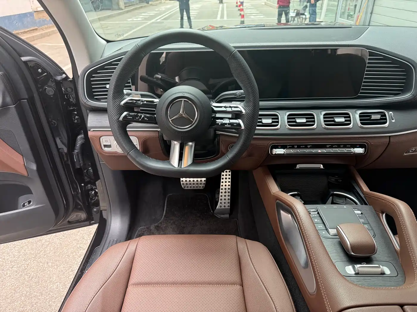Mercedes-Benz GLS 2024 GLS 450 4MATIC Fashion Edition фото 11