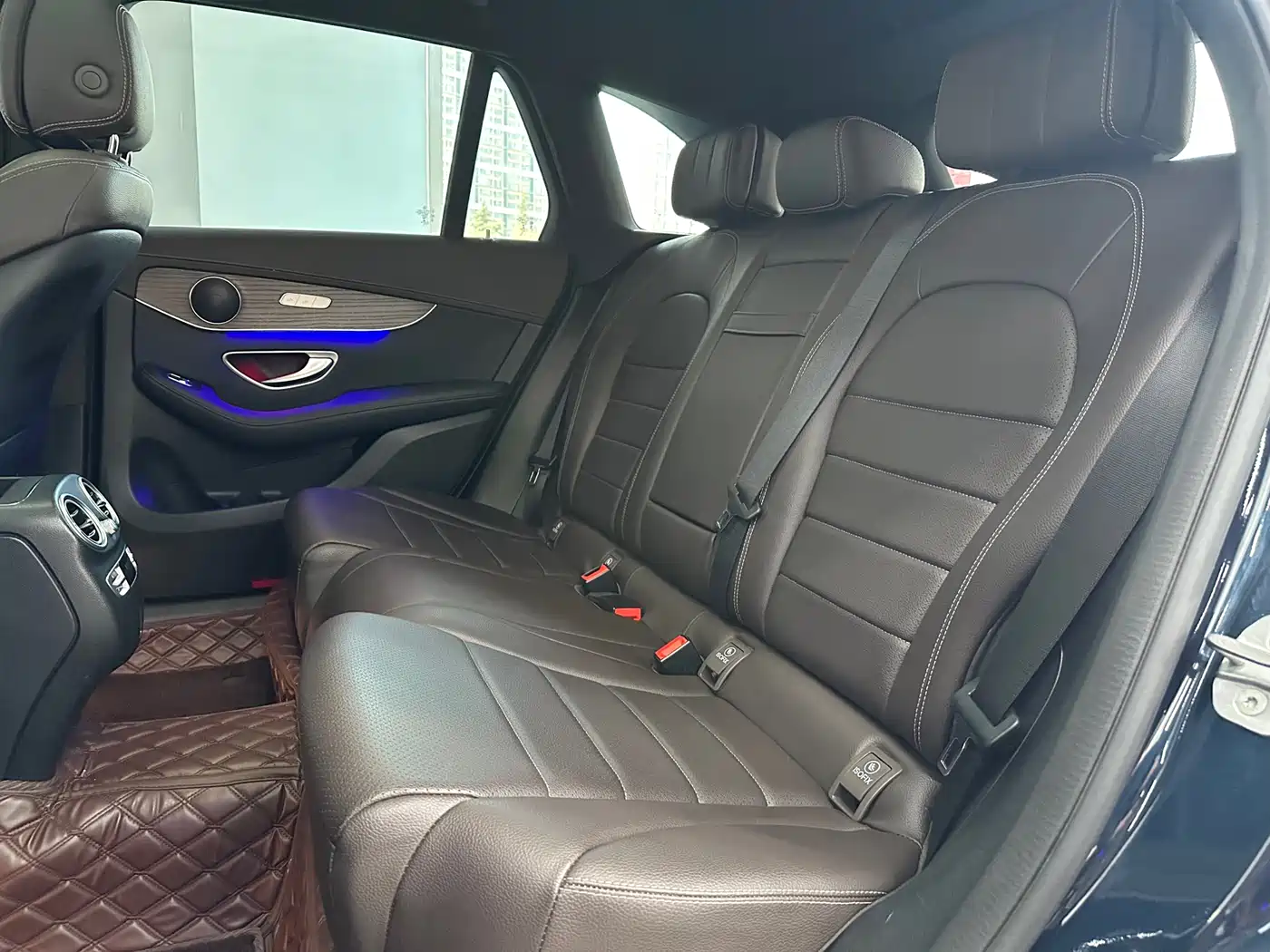 Mercedes-Benz GLC 2022 Facelift II GLC 260 L 4MATIC Luxury фото 21