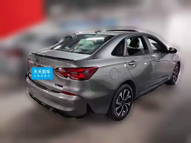Chevrolet Monza 2019 RS 330T Auto Smooth Edition China VI — фото 2