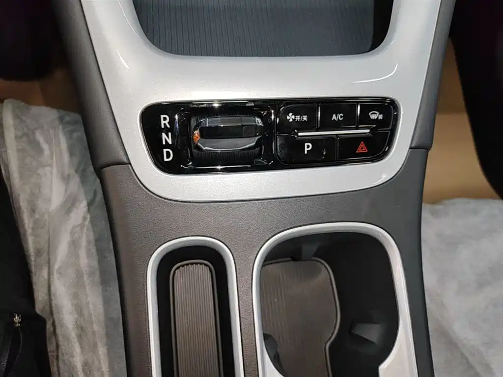 Geely Galaxy Starry Wish 2026 Model 310km Dream Edition фото 14