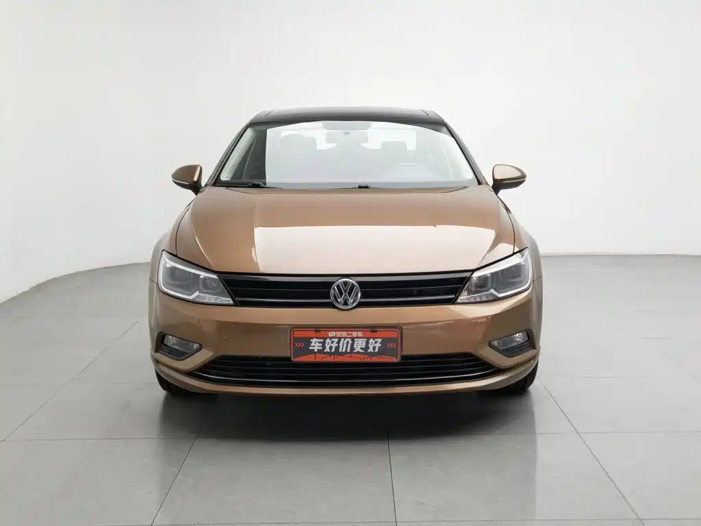Фото 3 - Volkswagen Lamando