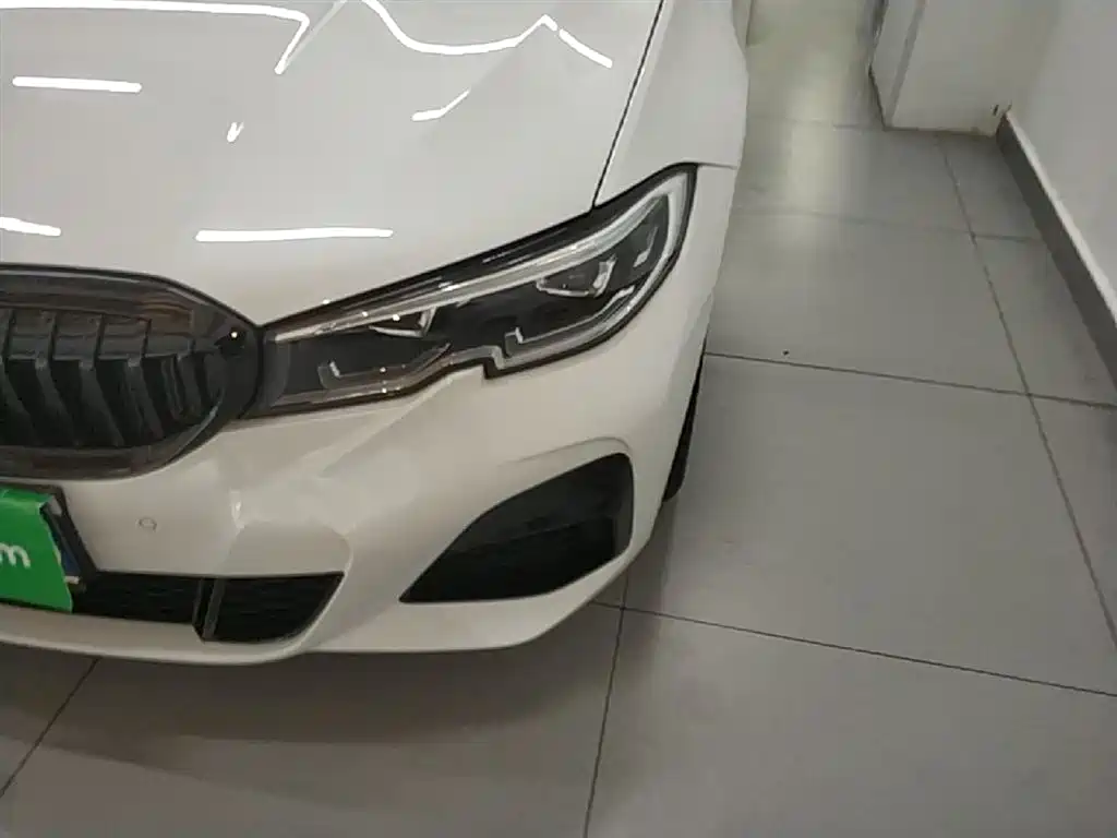BMW 3 Series 2022 Facelift 325Li M Sport Shadow Edition фото 24