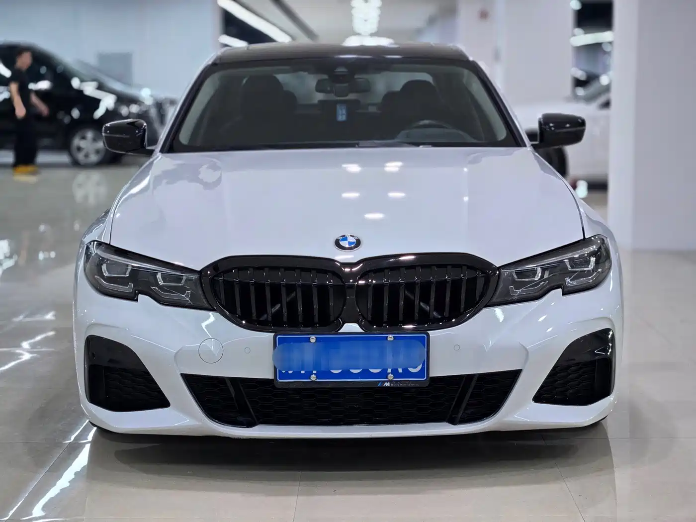 Фото 1 - BMW 3 Series