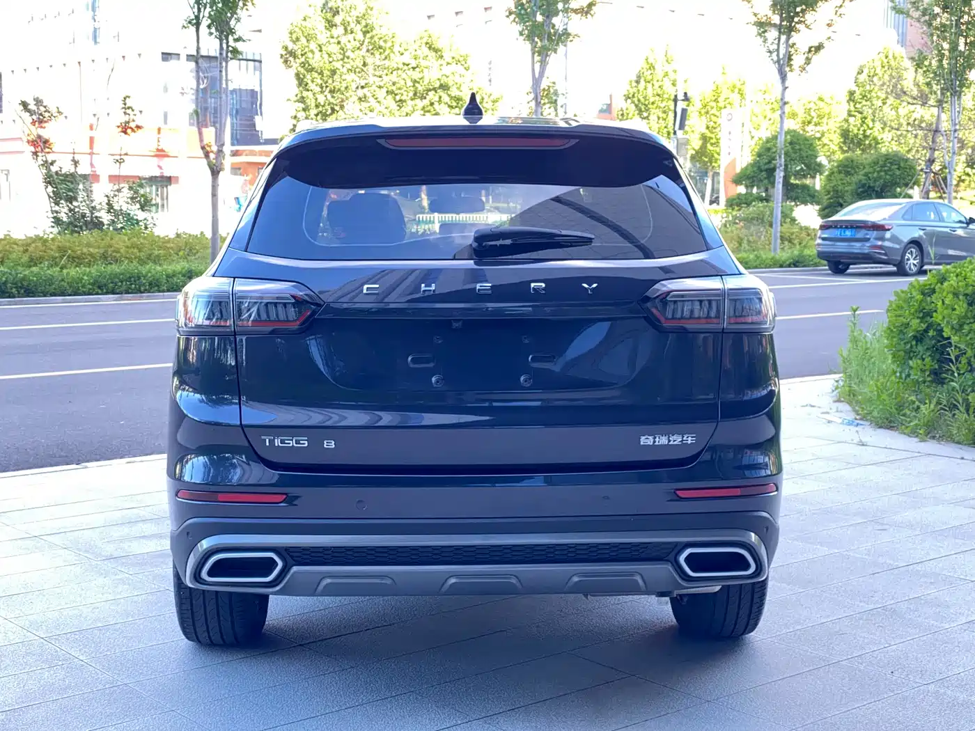 CHERY TIGGO 8