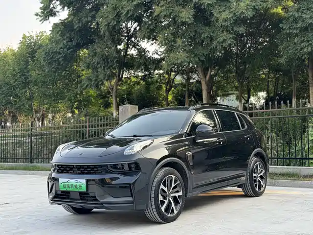 Lynk & Co 01 EM-P 2022 1.5TD PHEV Plus