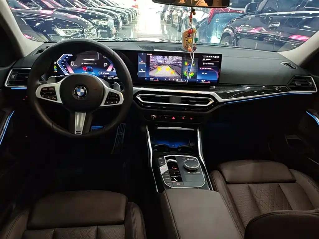 BMW 3 Series 2024 325Li M Sport Package фото 10