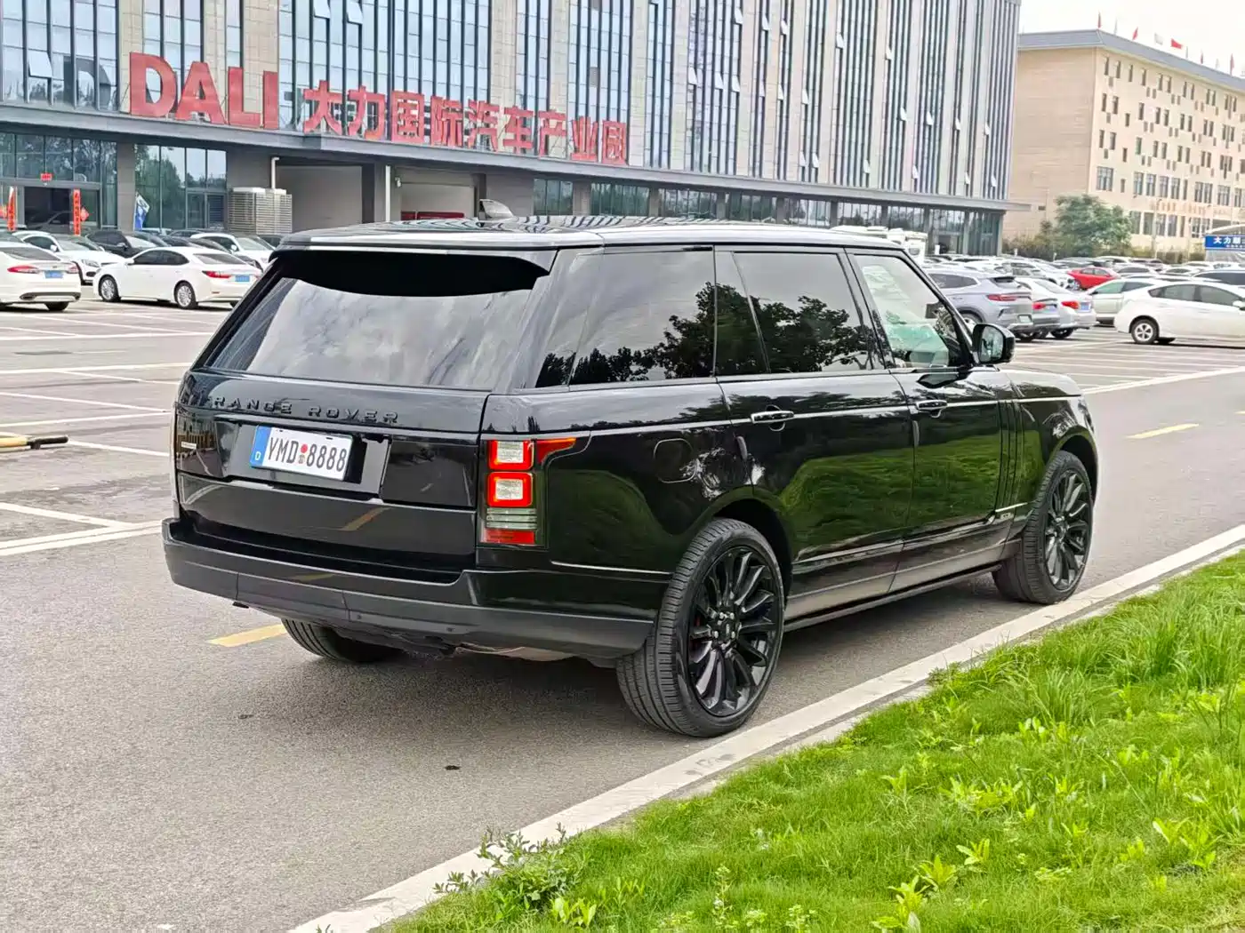 Land Rover Range Rover 2017 3.0 SC V6 AB Ultimate Autobiography LWB фото 6