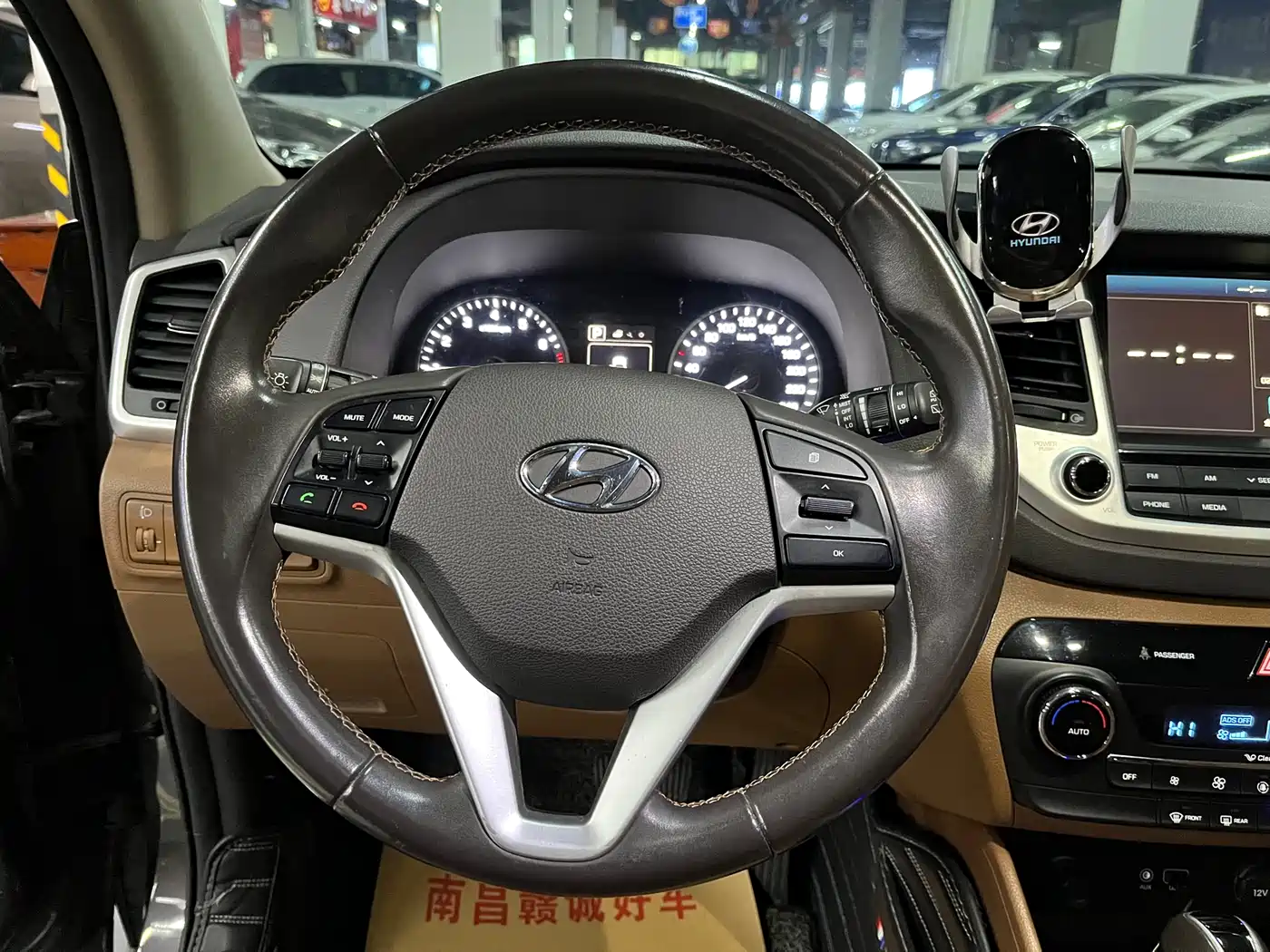 Hyundai Tucson 2015 1.6T Dual Clutch 2WD Smart фото 7