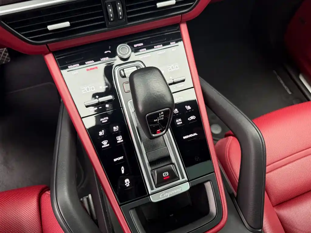Porsche Cayenne 2019 Cayenne 3.0T фото 9