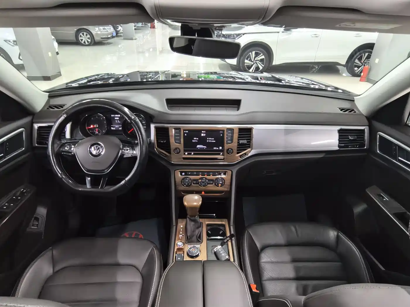 Volkswagen Teramont 2017 380TSI 4WD Luxury Edition фото 5
