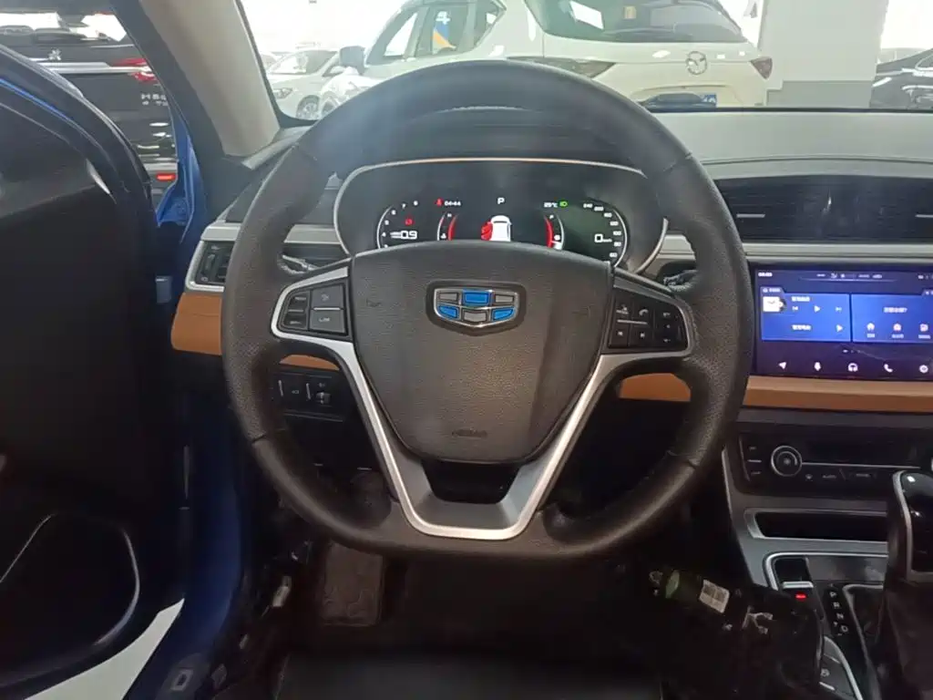 Photo 11 - Geely Vision S1