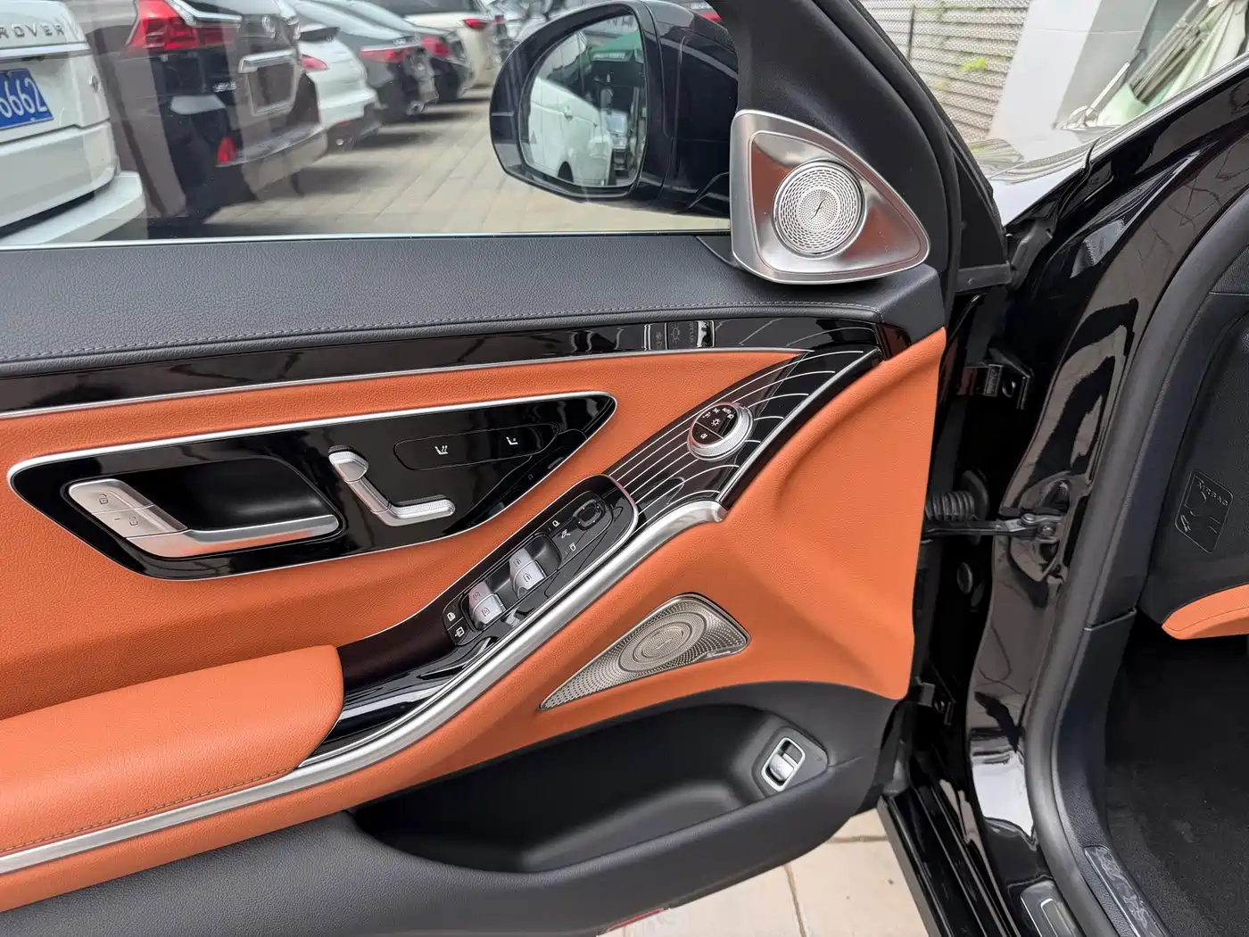 Mercedes-Benz S-Class 2023 Model S 400 L Business Edition фото 5