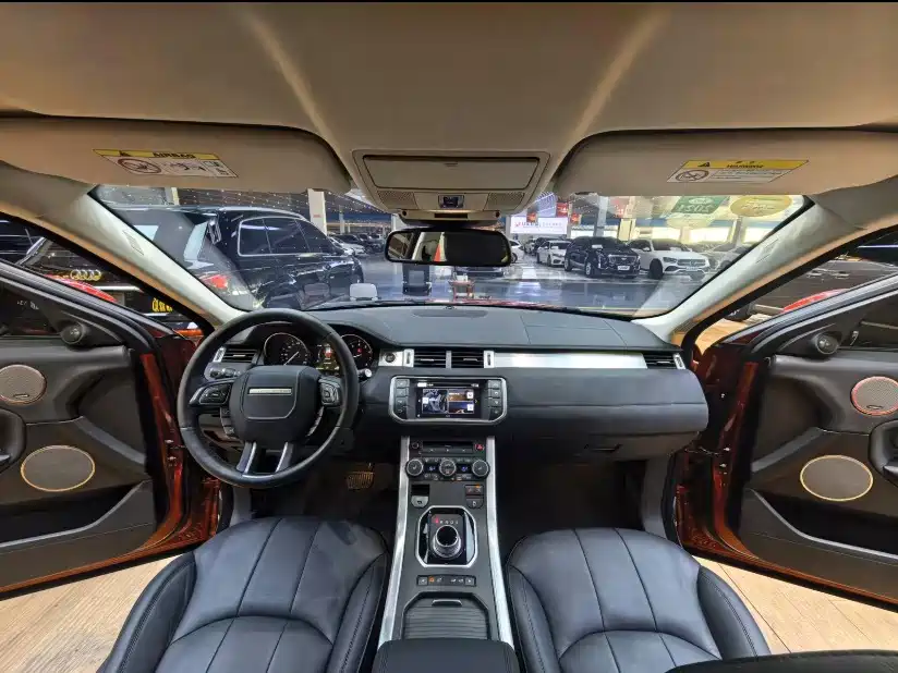 Land Rover Range Rover Evoque 2017 2017 2.0T SE PLUS Smart Enjoy Edition
