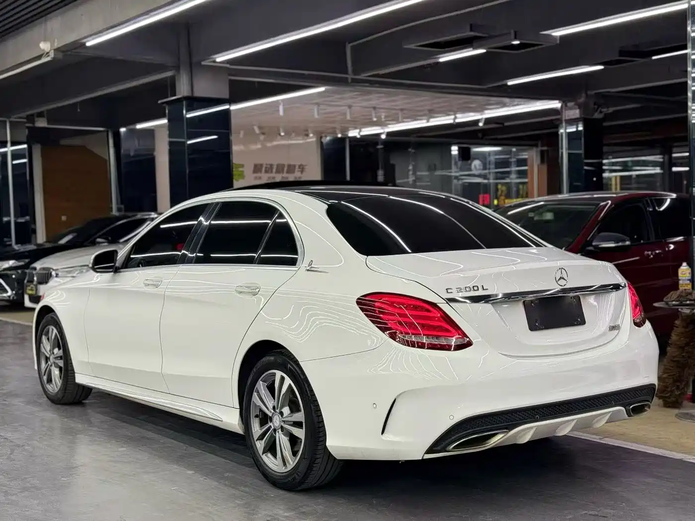 Mercedes-Benz C-Class 2016 C 200 L Sport фото 7