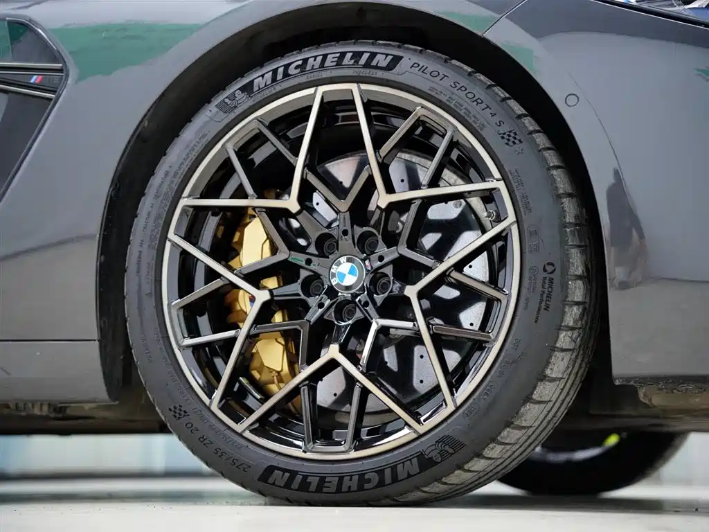 BMW M8 2021 2020 M8 4-Door Coupe Thunder Edition