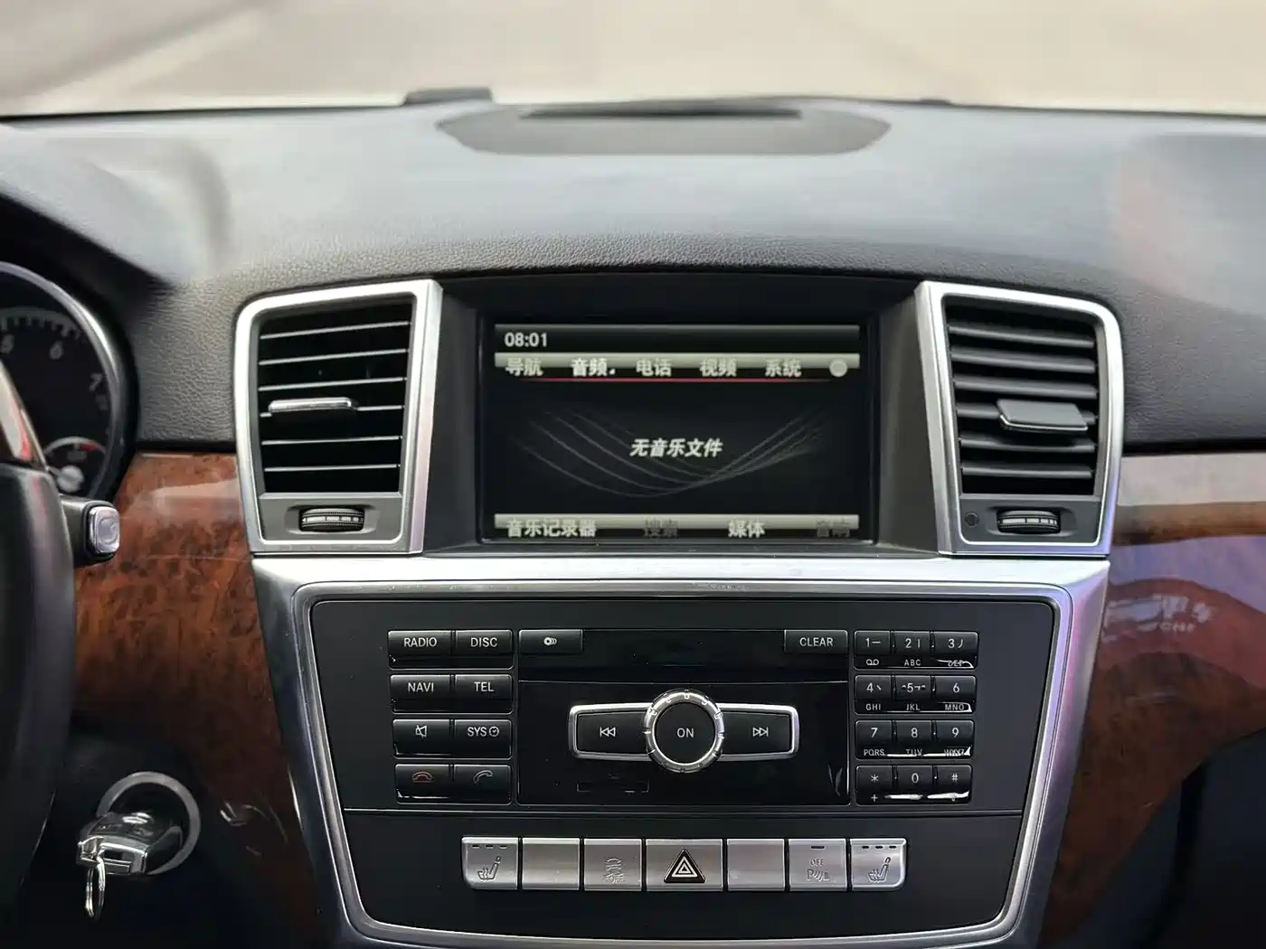 Mercedes-Benz M-Class 2012 Model ML 350 Luxury фото 14