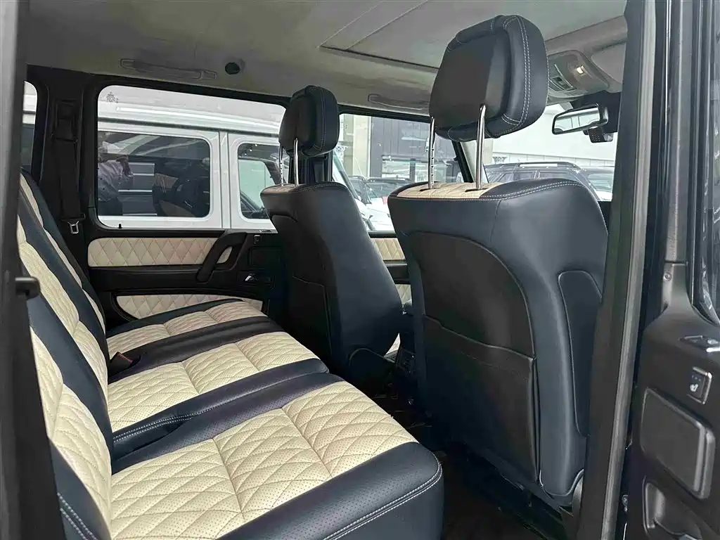 Mercedes-Benz G-Class 2017 Model G 350 d фото 11