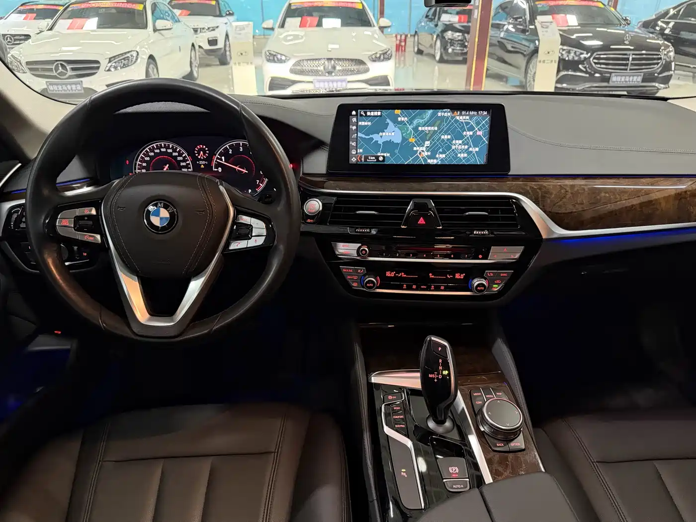 BMW 5 Series 2018 525Li Luxury Package фото 13