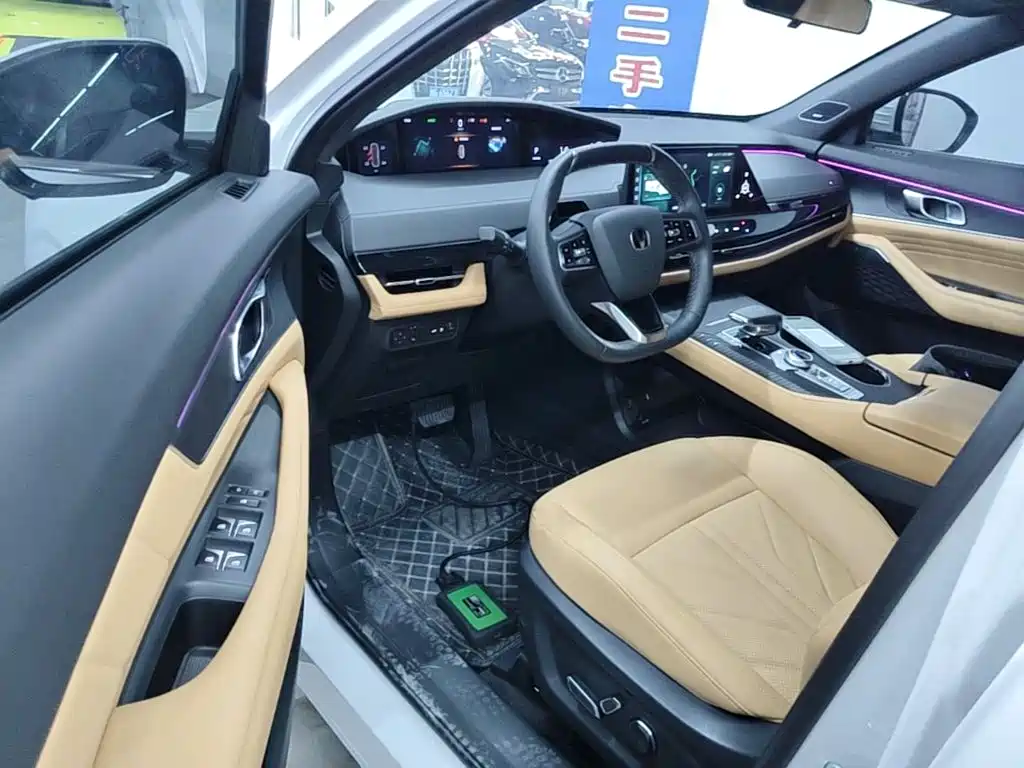 Changan UNI-K 2024 2024 2.0T FWD Comfort