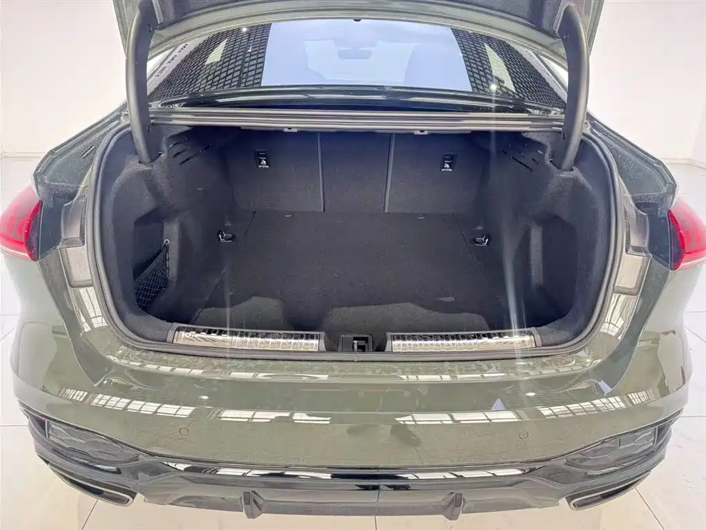 Audi A5L 2025 2.0T Sport Edition quattro фото 6