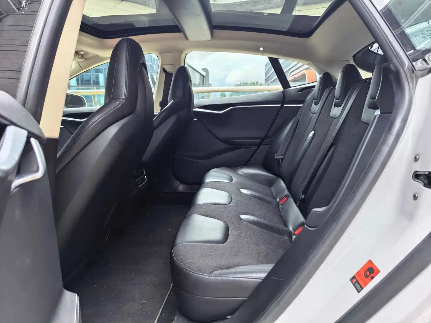 Tesla Model S 2014 2014 Model S 85