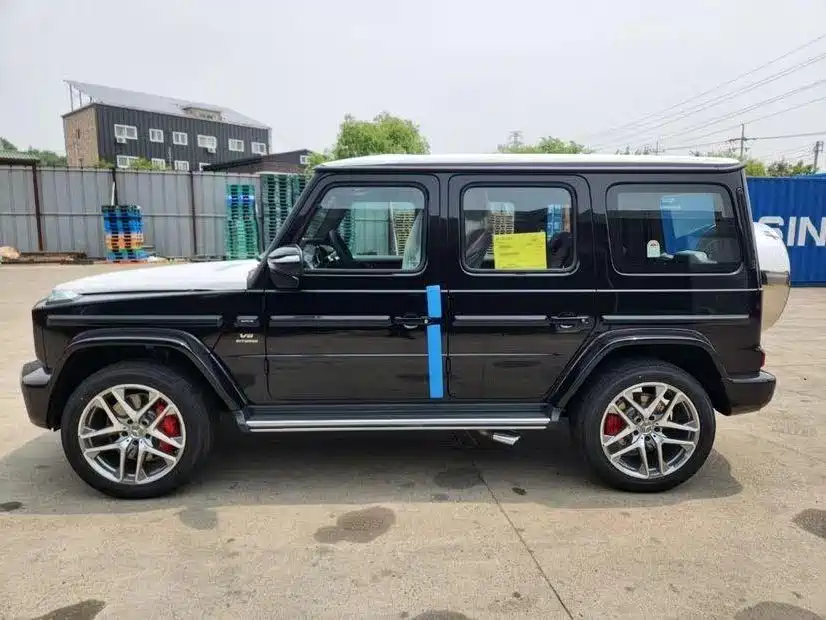Mercedes-Benz G-Class AMG 2025 AMG G 63 фото 3