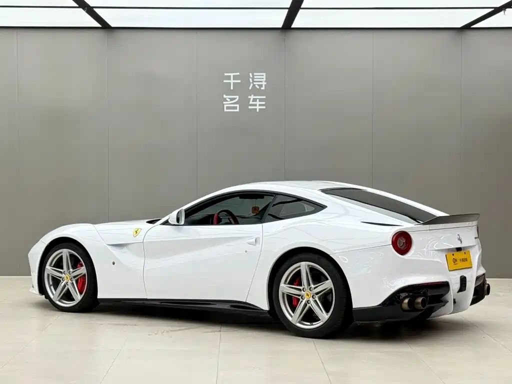 Ferrari F12berlinetta 2013 2013 6.3L Standard