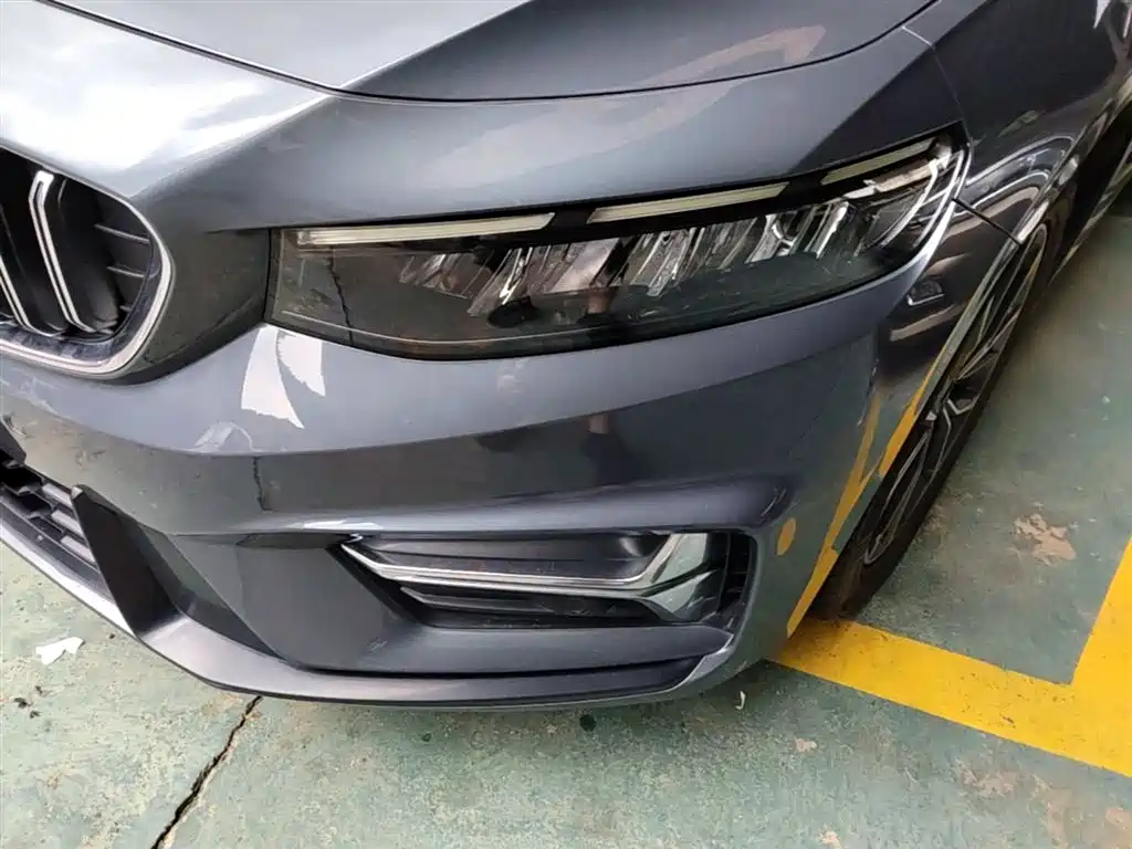 Фото 24 - Geely Preface