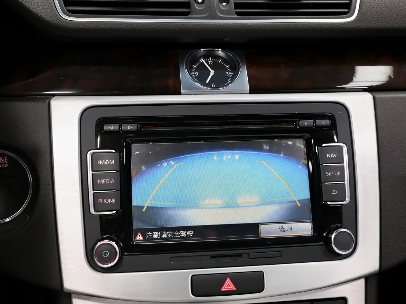 Volkswagen Magotan (Import) 2012 Wagon 2.0TSI Comfort фото 14