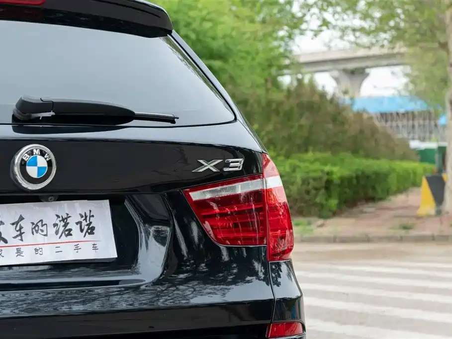 BMW X3 (Import) 2014 xDrive28i X Design Package фото 16