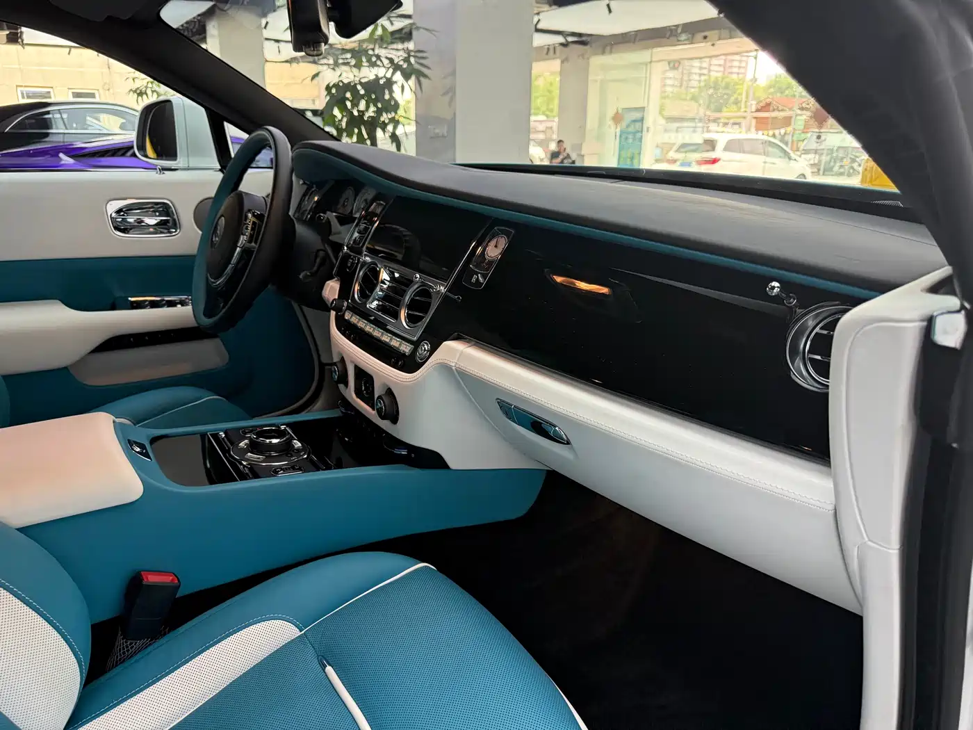 Rolls-Royce Wraith 2019 2018 6.6T Standard