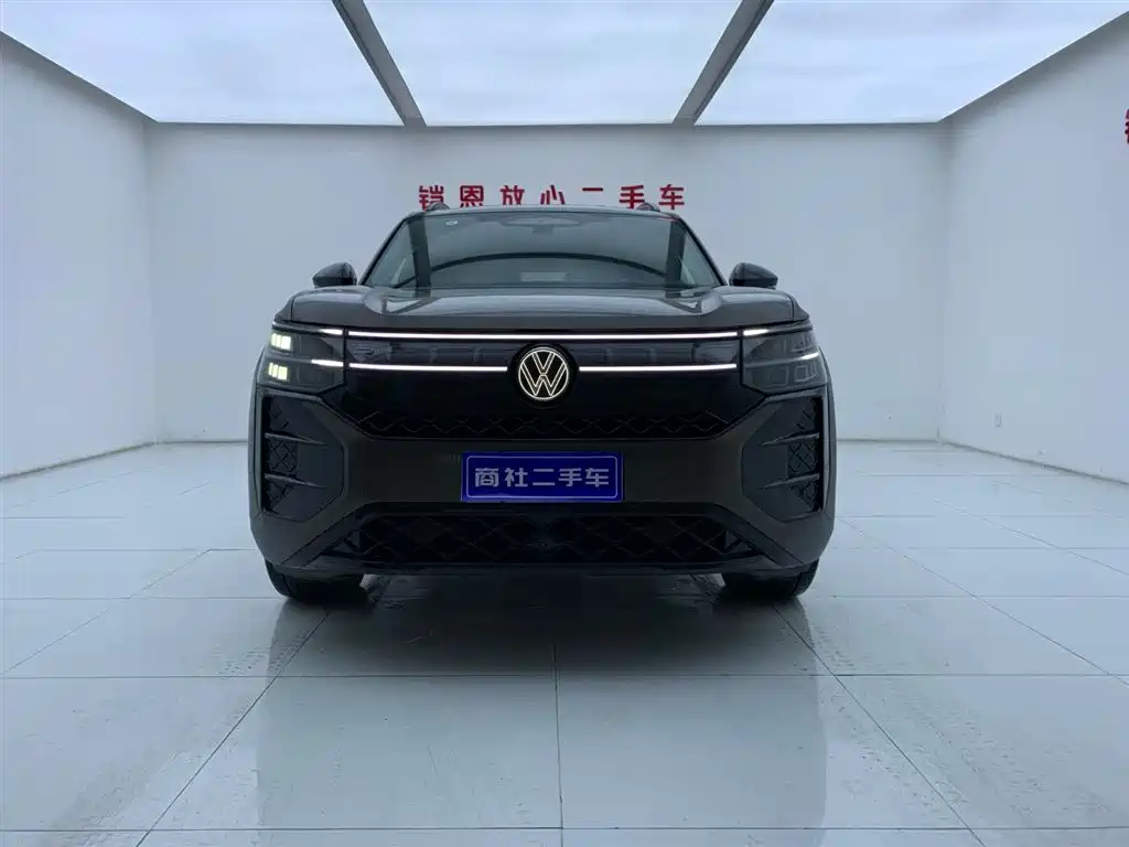 Volkswagen Teramont 2025 Teramont Pro 450TSI 4WD Summit Edition фото 2