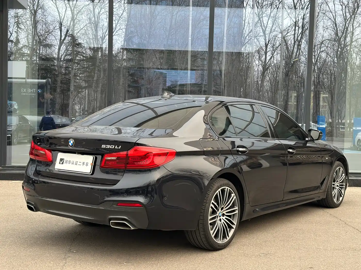 BMW 5 Series 2018 Facelift 530Li Leading M Sport Package фото 4