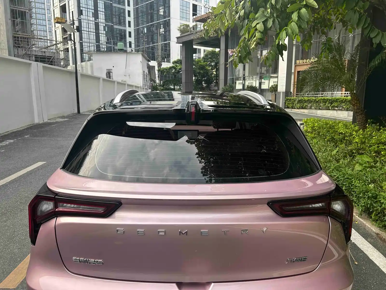 Photo 27 - Geely Geometry E Firefly