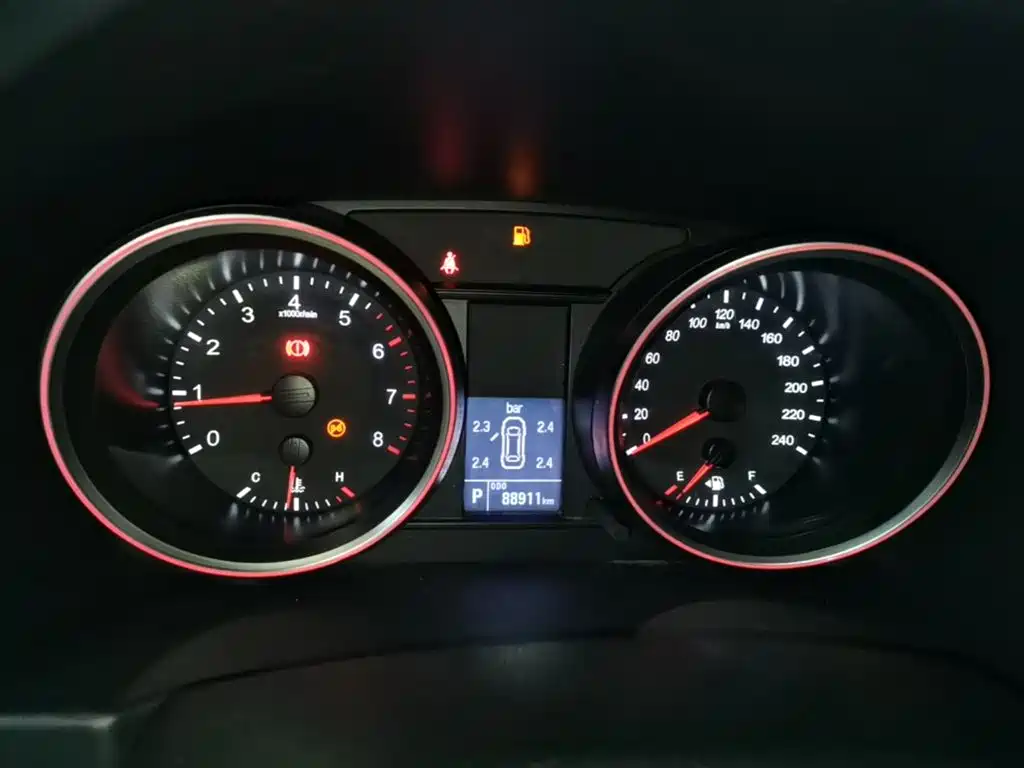 Haval H6 2017 Facelift Blue Label Sports Edition 1.5T Automatic 2WD Luxury фото 12