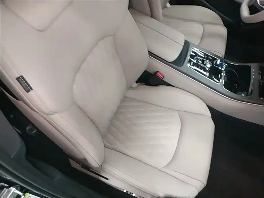 BYD Han 2025 Model EV 701KM LiDAR Smart Driving Version фото 25