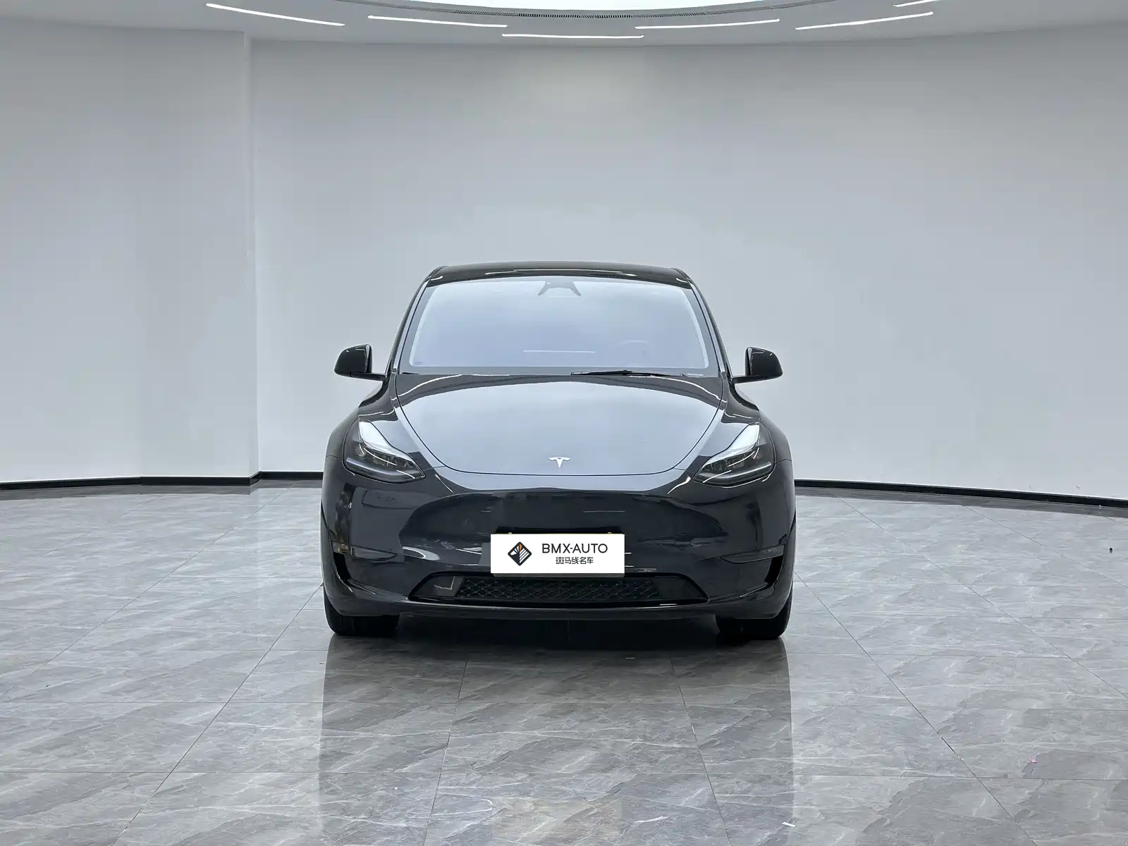 Фото 4 - Tesla Model Y