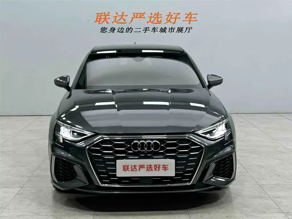 Audi A3 2023 Facelift Sportback 35 TFSI Fashion Sport фото 21