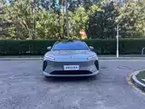 Фото 2 - NIO ET5T