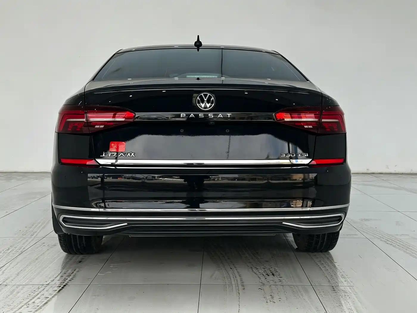 Volkswagen Passat 2021 Model 330TSI Luxury Edition фото 16