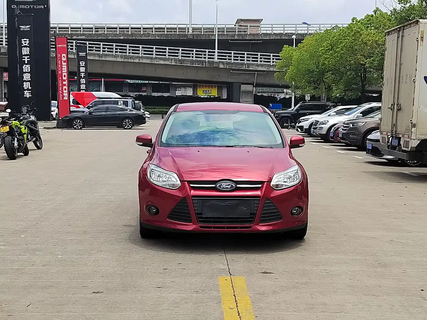 Photo 2 - Ford Focus