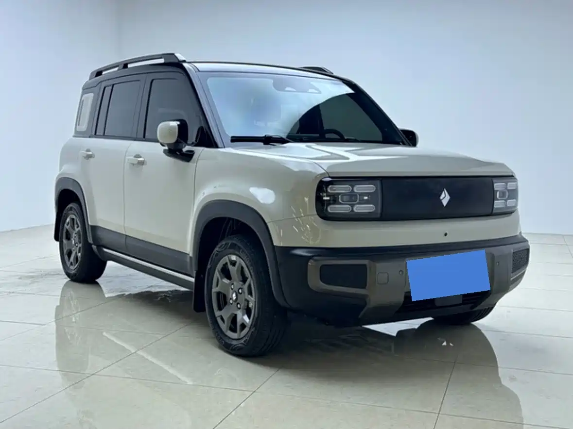 Фото 3 - Baojun Yueye Plus