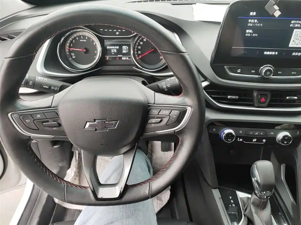Chevrolet Volando 2020 Mild Hybrid Redline 530T Automatic Premium Edition (5+2 seater) фото 10