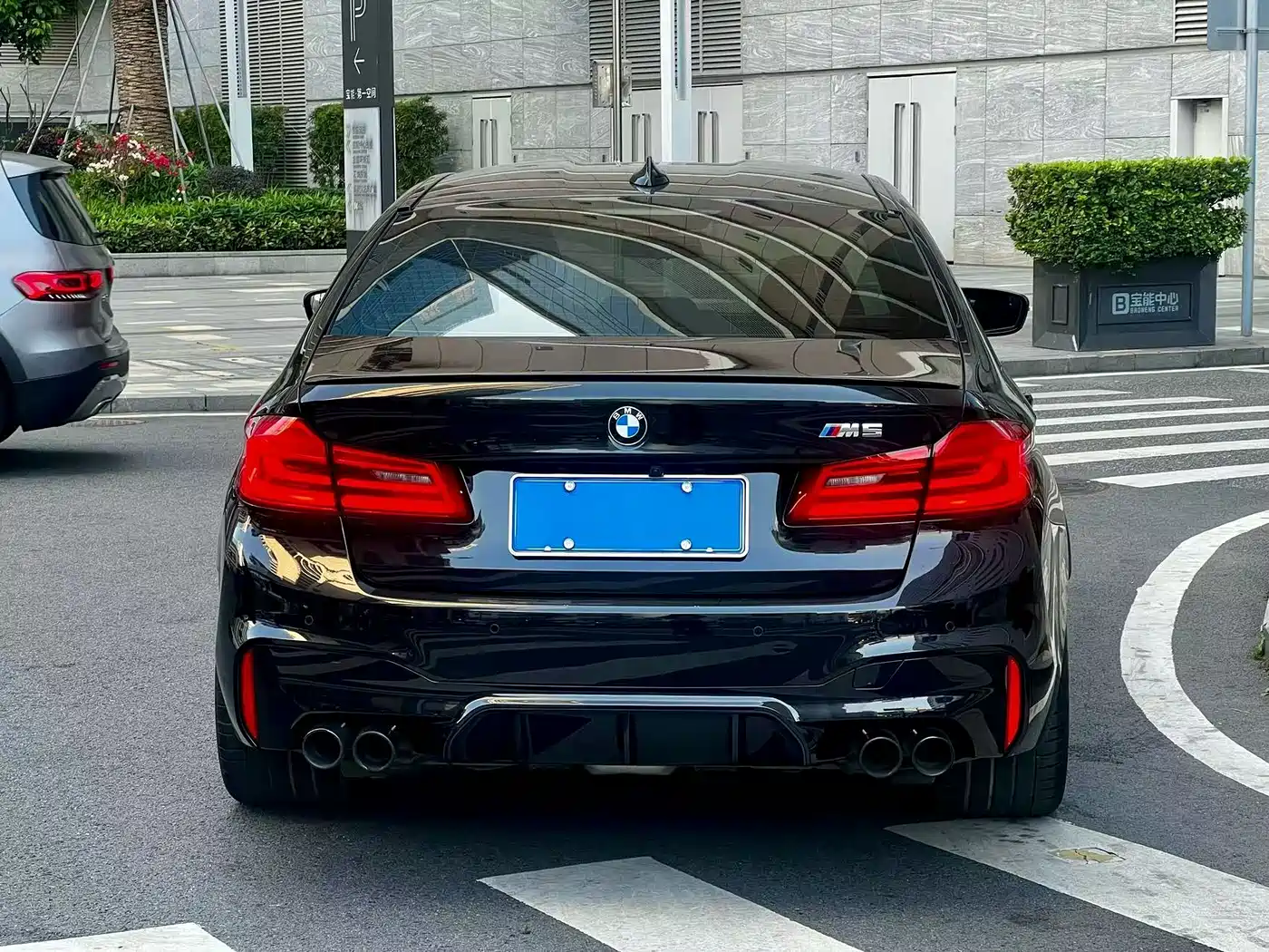 BMW M5 2018 M5 фото 8