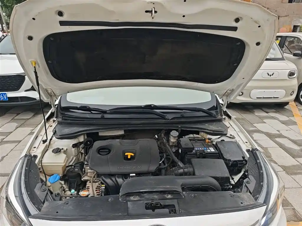 Kia Kaishen 2017 1.8L Automatic GLS фото 20