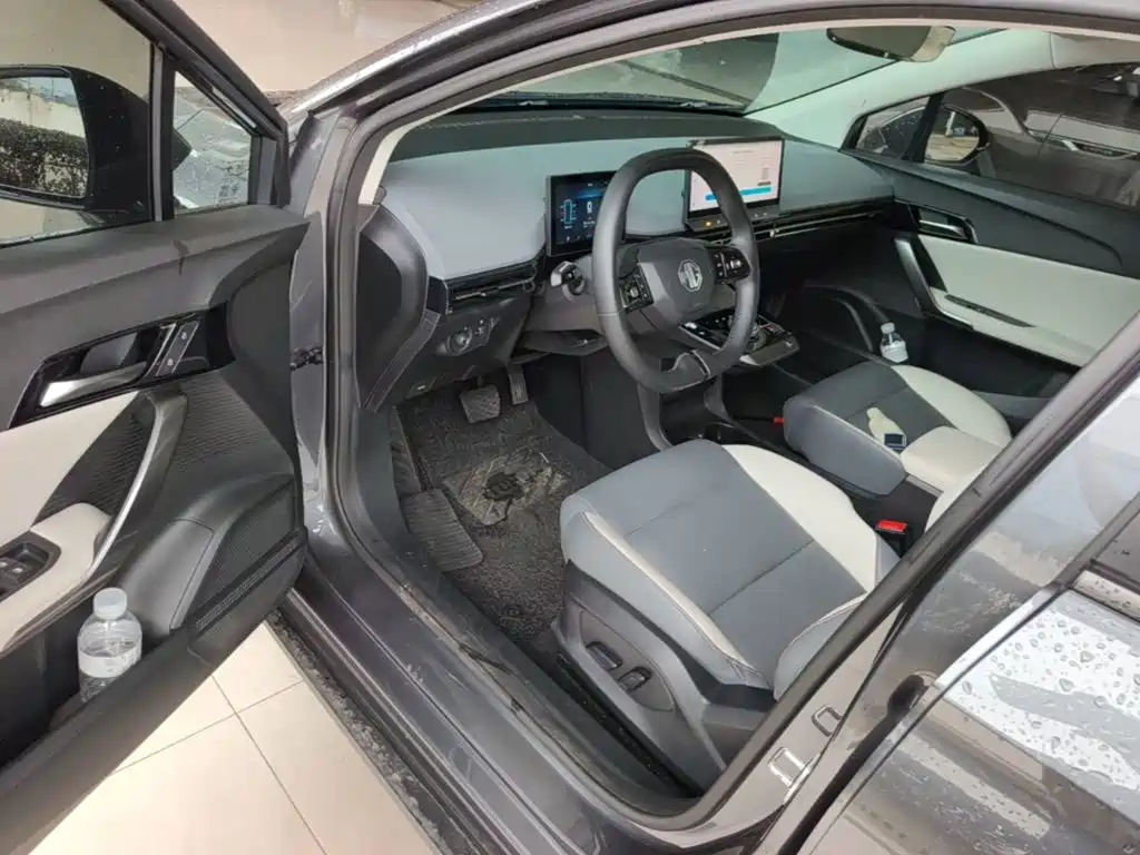 MG MG4 EV 2023 2023 415km Overseas Champion Executive Edition